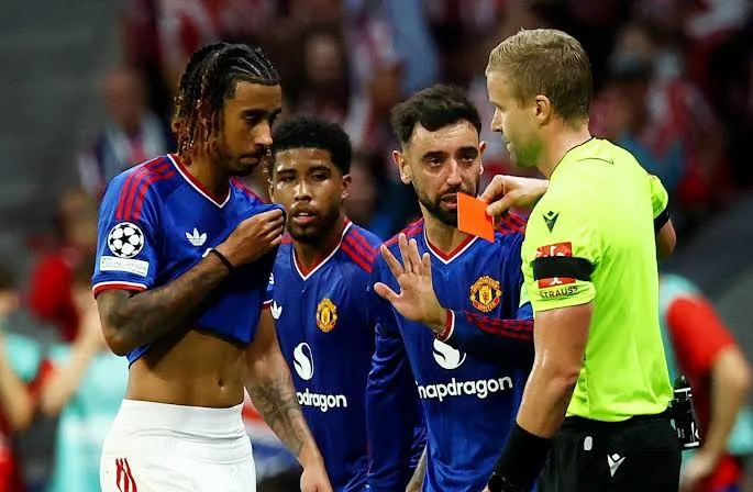 Leny Yoro Red Card
